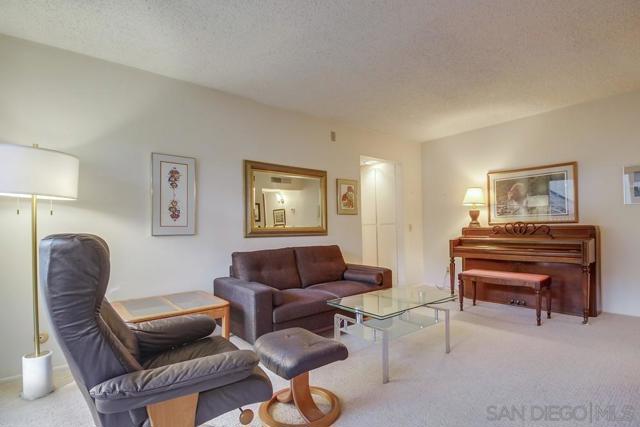 6406 FRIARS RD., San Diego, California 92108, 1 Bedroom Bedrooms, ,1 BathroomBathrooms,Condominium,For Sale,FRIARS RD.,250001424SD