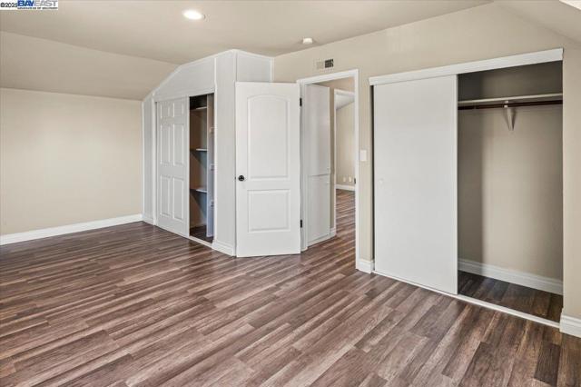 28399 CUBBERLEY CT, Hayward CA: https://media.crmls.org/mediaz/441cc4a7-887a-462e-9f0b-cf85a94b358d.jpg