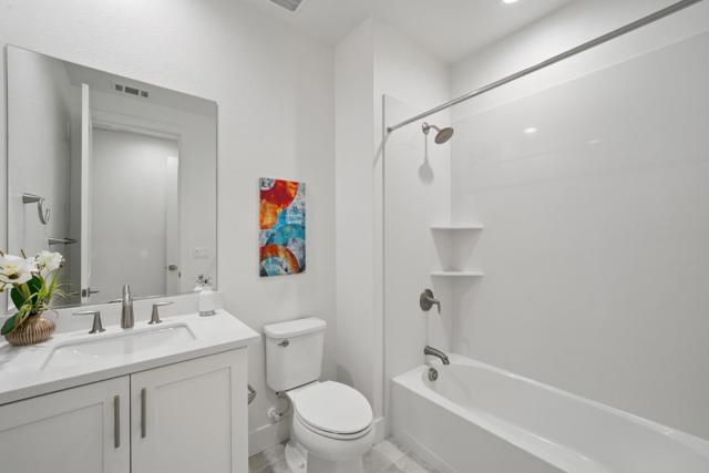 2006 Terracotta Court, Milpitas CA: https://media.crmls.org/mediaz/441df97e-1d9b-446c-a917-792ede940995.jpg