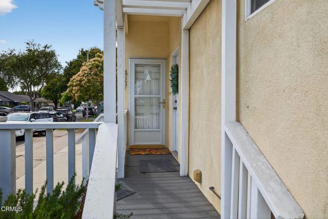 425 Rancho Drive, Ventura CA: https://media.crmls.org/mediaz/441e03fb-3b1c-474e-b630-ec6eb226b13d.jpg