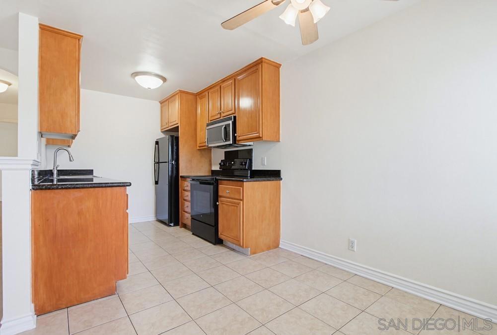 9939 Erma Rd - photo 13