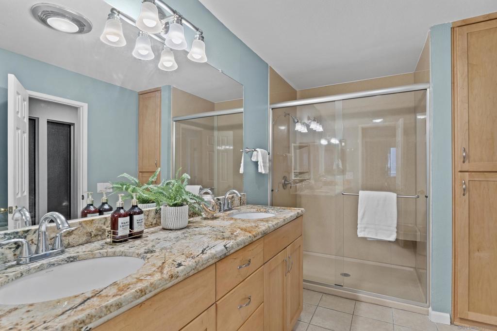 3888 Riviera Drive - photo 12