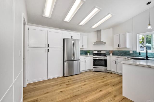 Detail Gallery Image 5 of 43 For 3466 Don Lorenzo Dr, Carlsbad,  CA 92010 - 3 Beds | 2 Baths