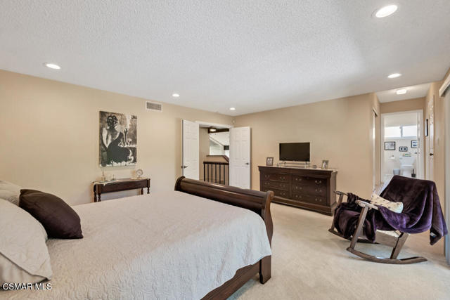 4022 Old Topanga Canyon Road, Calabasas CA: https://media.crmls.org/mediaz/442308c7-05f1-4a3a-a285-0d9280fbb8f0.jpg