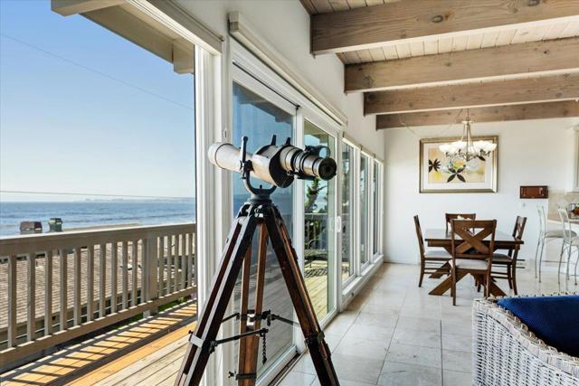617 Beach Drive, Aptos CA: https://media.crmls.org/mediaz/4423b6bb-ef7f-4cd1-8c52-9b57121b5999.jpg