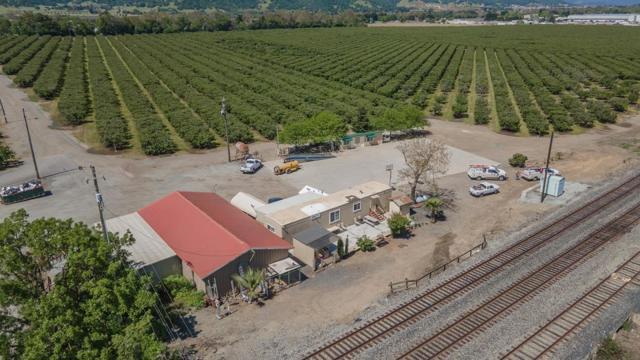 275 Bolsa Road, Gilroy CA: https://media.crmls.org/mediaz/442411fe-288d-46a3-a3b5-d1c0d65b0c21.jpg