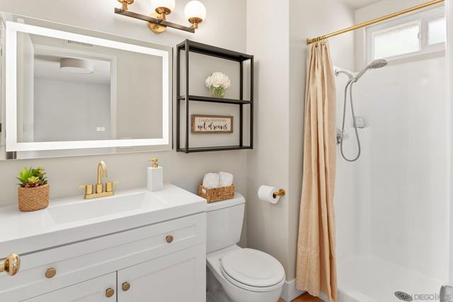 18197 Valladares Drive, San Diego CA: https://media.crmls.org/mediaz/4424293b-d1b9-456c-80ba-e592ab36d2ca.jpg