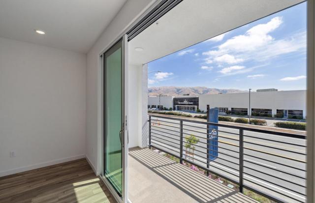 1377 California Circle, Milpitas CA: https://media.crmls.org/mediaz/4424dba1-1194-46bc-87a9-9823438bb3ba.jpg