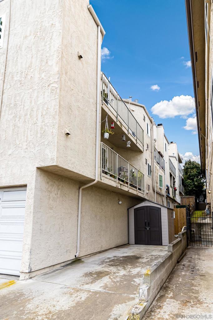 MLS #250035038SD img 21