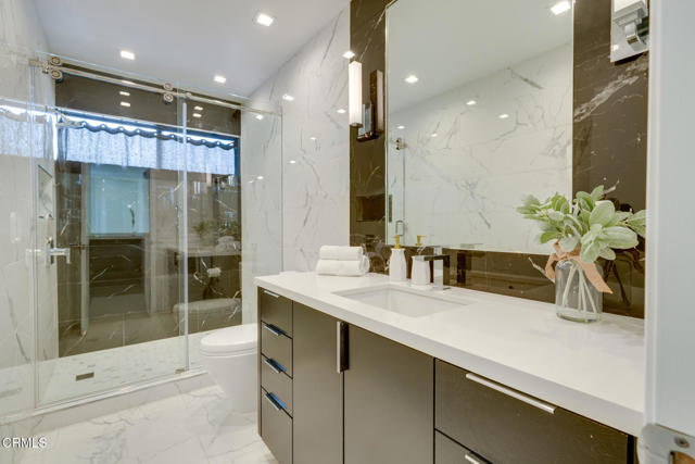Detail Gallery Image 35 of 50 For 750 Portola Ter, Los Angeles,  CA 90042 - 3 Beds | 2/1 Baths