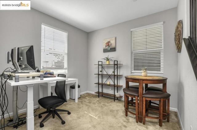497 Tintori Ct, Brentwood CA: https://media.crmls.org/mediaz/4425d35b-a619-4061-9192-888ceaad6038.jpg
