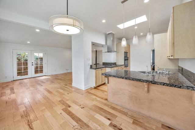 915 Colorado Boulevard, Santa Rosa CA: https://media.crmls.org/mediaz/4427b202-27bf-4ac9-917c-32971563b7fc.jpg