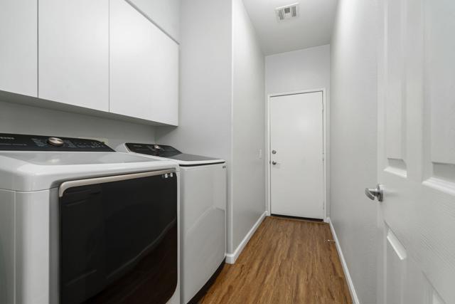 48211 Vista De Nopal, La Quinta CA: https://media.crmls.org/mediaz/442808fa-d1d6-4248-84e8-1b1171dae683.jpg