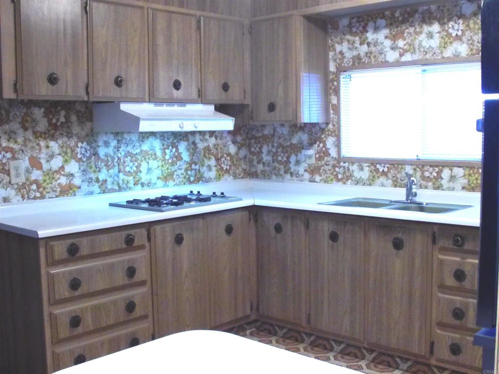 2300 Valley - photo 4