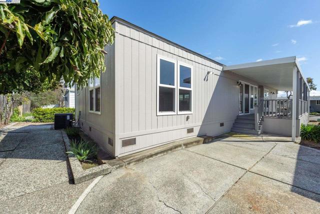 132 Jiminez, Hayward CA: https://media.crmls.org/mediaz/4428a729-c4c9-40db-a00d-87cd7545cdb1.jpg