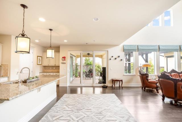 13145 Chamberlain Avenue, Marina CA: https://media.crmls.org/mediaz/4429290c-b7d0-408b-8b9c-f53a0a4a4475.jpg