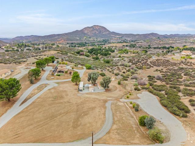 Detail Gallery Image 18 of 49 For 39260 Grassy Rd, Temecula,  CA 92592 - 3 Beds | 2 Baths