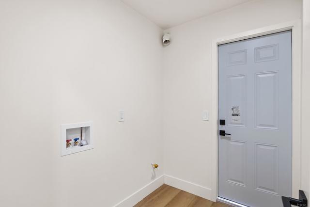 Image 26 of 33 For 9037 Pelton Court