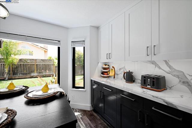 1890 Conte Way, Morgan Hill CA: https://media.crmls.org/mediaz/442a6588-89d3-4c36-9c16-c423c91b3a61.jpg