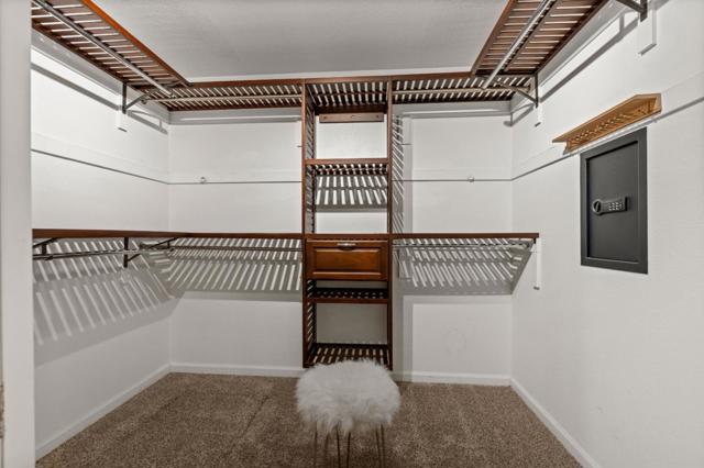 1031 Trinity Drive, Hollister CA: https://media.crmls.org/mediaz/442a7690-b125-4106-89b9-b522779b5240.jpg