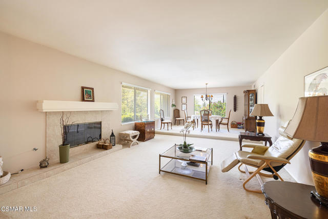 3804 Eddingham Avenue, Calabasas CA: https://media.crmls.org/mediaz/442a8d66-370f-434e-b95f-0e395fdf1065.jpg
