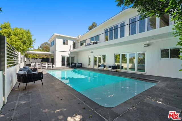7470 Woodrow Wilson Drive, Los Angeles CA: https://media.crmls.org/mediaz/442bacbe-ebca-4372-92d3-d067f8f4b8e4.jpg
