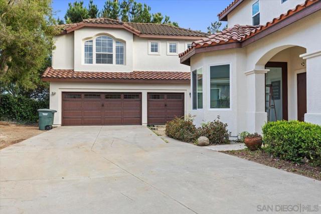 2196 Kirkcaldy Rd, Fallbrook CA: https://media.crmls.org/mediaz/442c19e4-9795-43d6-a00b-97ecbe91eddc.jpg