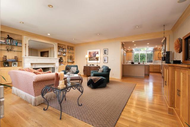 1162 Barroilhet Drive, Hillsborough CA: https://media.crmls.org/mediaz/442d2cc5-8572-445b-96c0-6fcb0bcc2ce5.jpg