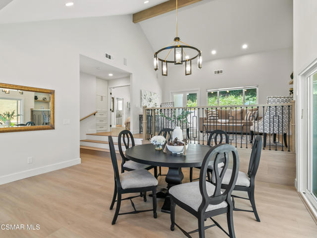 29831 White Otter Lane, Laguna Niguel CA: https://media.crmls.org/mediaz/442db338-f11a-4060-9145-3006191f56cc.jpg