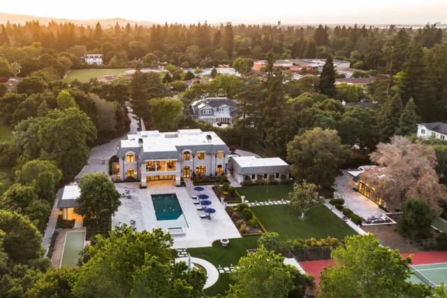 176 Encinal Avenue, Atherton CA: https://media.crmls.org/mediaz/442ec2b9-f216-4b57-8ef7-39861d700911.jpg