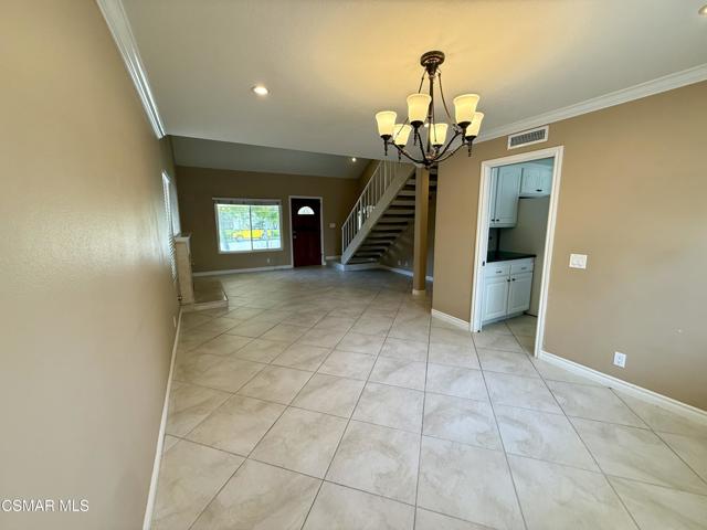 806 San Simeon Drive, Newbury Park CA: https://media.crmls.org/mediaz/442ec896-038a-4ec3-8fe5-f52daf41c272.jpg