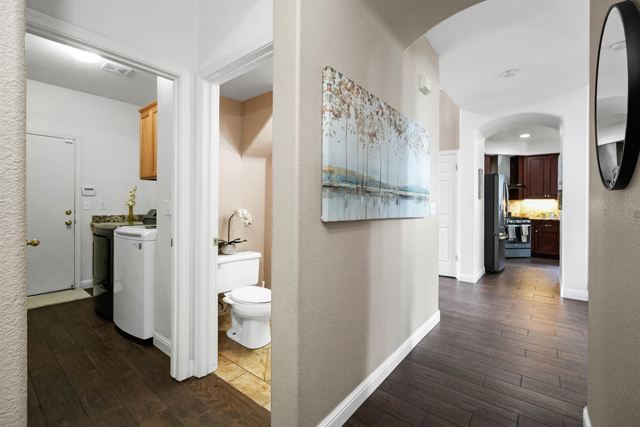 Image 18 of 44 For 327 Brookview Way