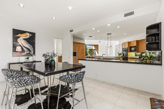 50120 Indian Camp Road, La Quinta CA: https://media.crmls.org/mediaz/442fd285-3bda-4001-8810-3885194db7f5.jpg