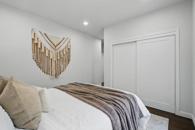 6868 Moore Drive, Oakland CA: https://media.crmls.org/mediaz/44301985-dfb2-43df-82f4-9cefe9035b3b.jpg