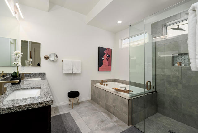 67372 Zuni Court, Cathedral City CA: https://media.crmls.org/mediaz/44309a7a-1199-4c2d-8cbc-ef0128f372ee.jpg