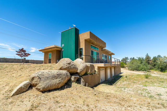 Image 72 of 83 For 28990 Bonita Vista Road