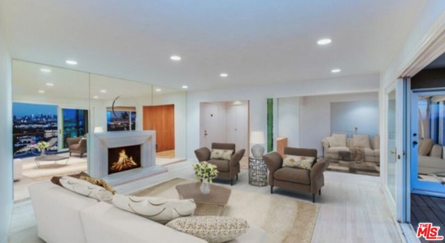 3 Bed Home for Sale in Los Angeles, California