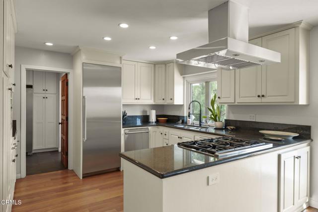 1130 Rancho Drive, Ojai CA: https://media.crmls.org/mediaz/44322af9-b5d3-48e5-bb85-6d0908fce696.jpg