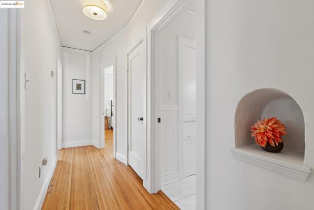 533 Lewis Ave, San Leandro CA: https://media.crmls.org/mediaz/4432650c-c889-4008-b0fc-dab93e79ec3c.jpg
