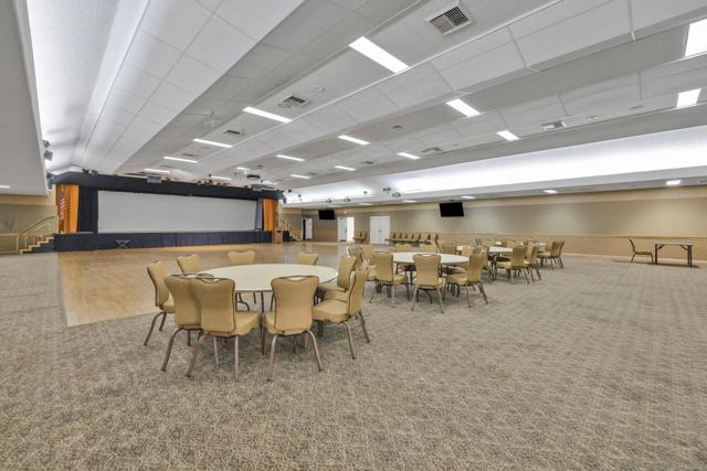 4676 Barcelona Way, Oceanside CA: https://media.crmls.org/mediaz/4433520f-f7a5-4e70-80ad-7d20309c2d89.jpg