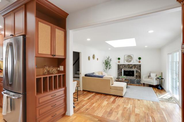 Image 10 of 36 For 3272 Colgate Avenue
