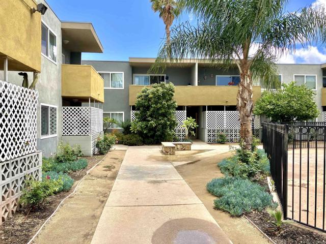 Detail Gallery Image 11 of 36 For 19344 Wyandotte St, Reseda,  CA 91335 - – Beds | – Baths