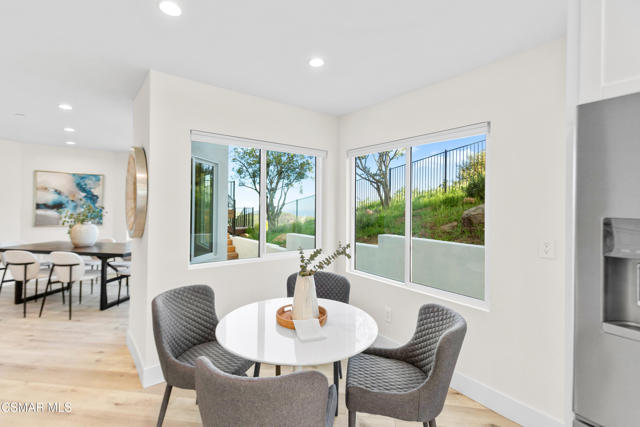 26200 Lockwood Road, Malibu CA: https://media.crmls.org/mediaz/4433dd7c-1381-4780-9ef2-7f82eb60b2c4.jpg