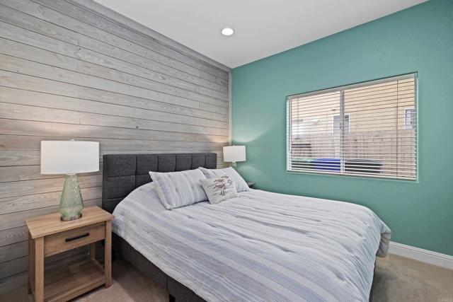 Detail Gallery Image 18 of 54 For 7004 Vista Olas, Carlsbad,  CA 92009 - 5 Beds | 3 Baths