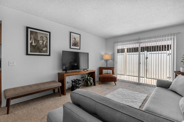 35970 Lindera Court, Rancho Mirage CA: https://media.crmls.org/mediaz/44349d4b-073e-456c-91df-57c9722fb5c2.jpg