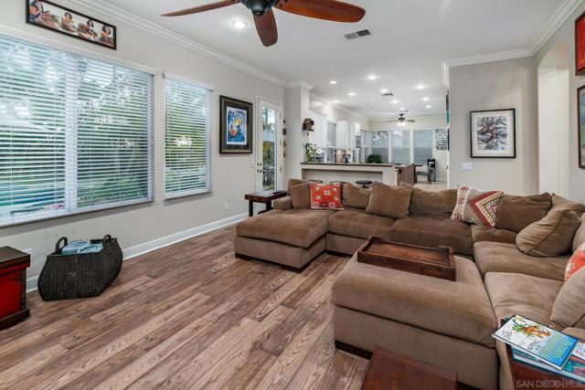 5255 Greenwillow Ln, San Diego CA: https://media.crmls.org/mediaz/443563b4-f196-49ee-aeb8-bf9e2a40c01a.jpg