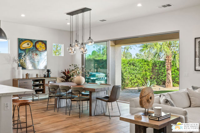 50660 Havasu Falls Drive, Indio CA: https://media.crmls.org/mediaz/44369b51-67a8-4885-8b73-1482bd99b679.jpg
