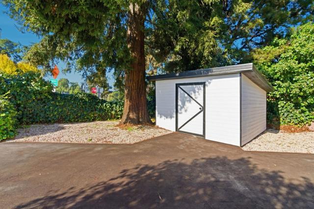 409 S Idaho Street, San Mateo CA: https://media.crmls.org/mediaz/4437582a-2e24-495d-8705-76129e2acd47.jpg