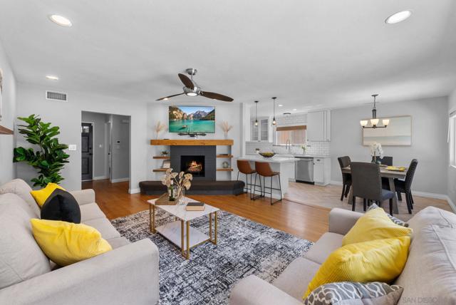 2068 Catalina, San Diego CA: https://media.crmls.org/mediaz/4437824f-e87b-4657-acc6-c9fd370683ea.jpg