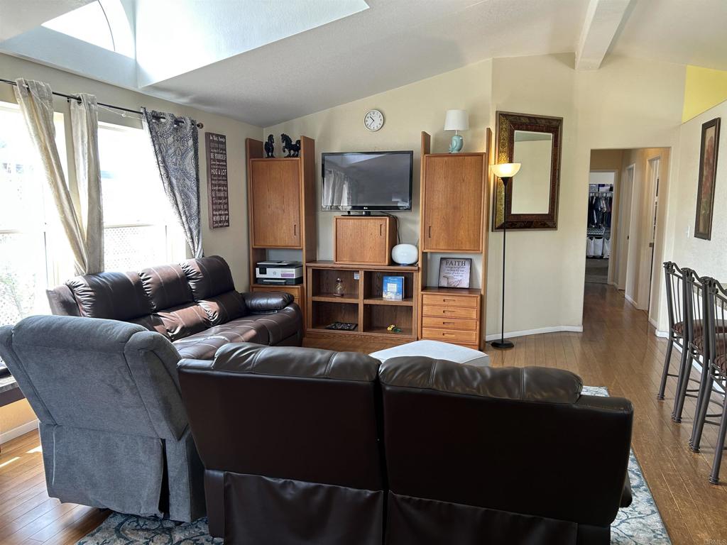 2550 Valley Pkwy - photo 11